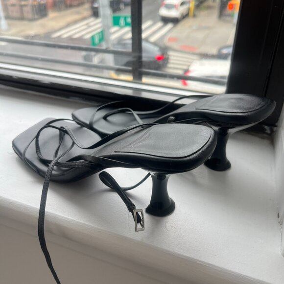 Jeffrey Campbell Fluxx Heeled Sandals in Black, Size 6.5 - Picture 5 of 12